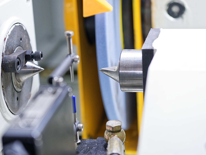High Technique Cylindrical Grinders